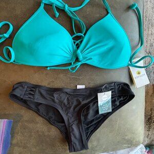 NYT BodyGlove Bikini Top XL